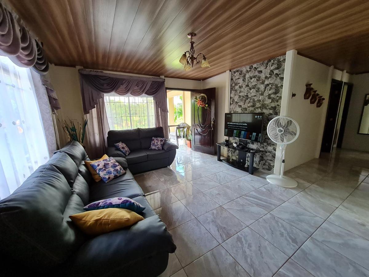Casa Arboleda-Full House By The River And Forest And Gardens San Francisco  Екстер'єр фото